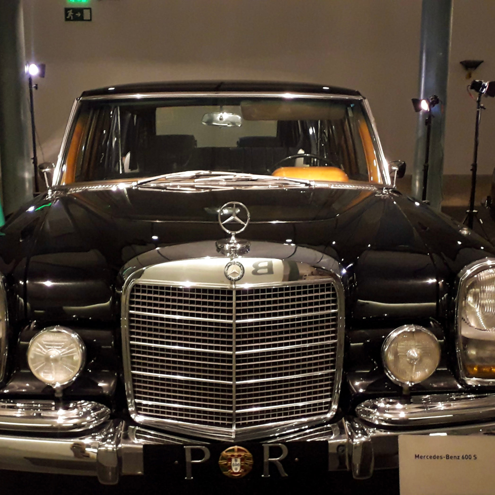O restauro do Mercedes-Benz 600 S